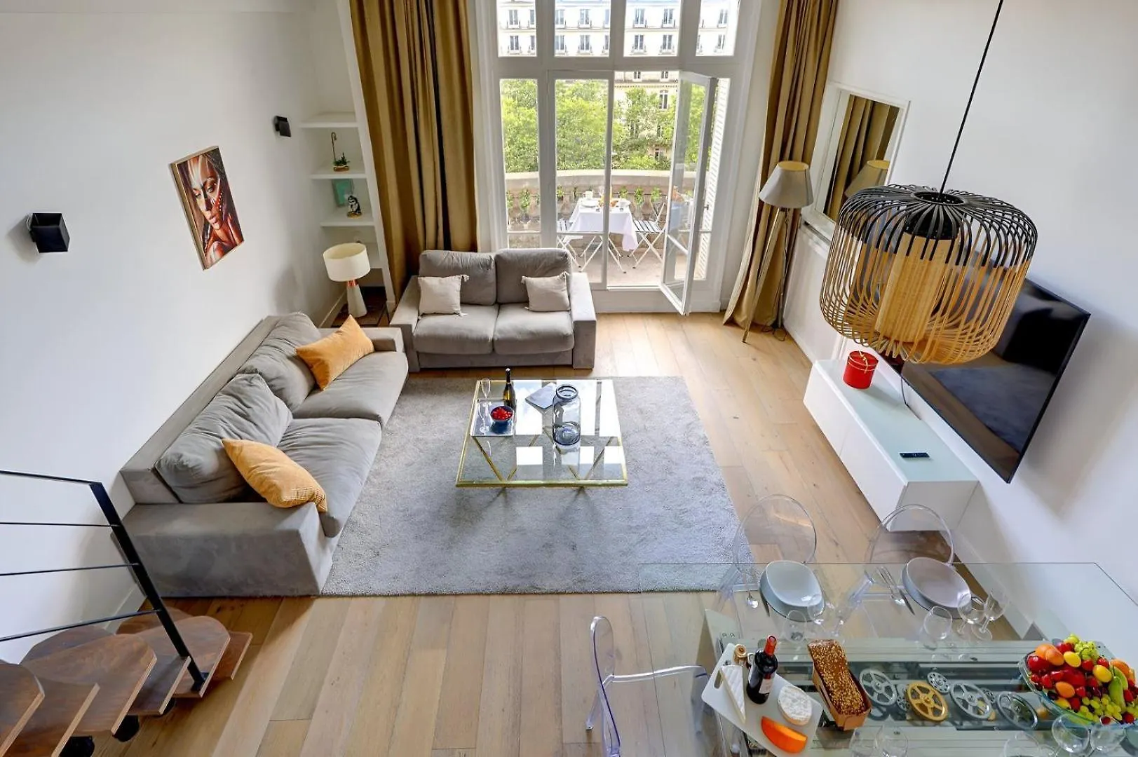 Appartement Bluestay 245 -Duplex Sur Les Champs-Elysees+Balcon Parijs