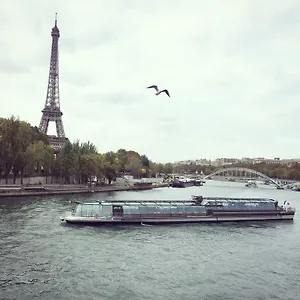  Apartamento Eiffel Tower Champs De Mars